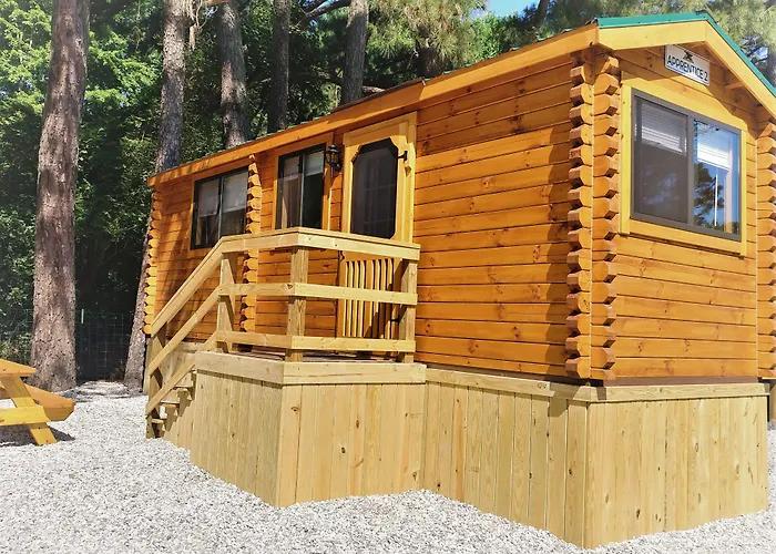 Beach hotel: Anvil Campground