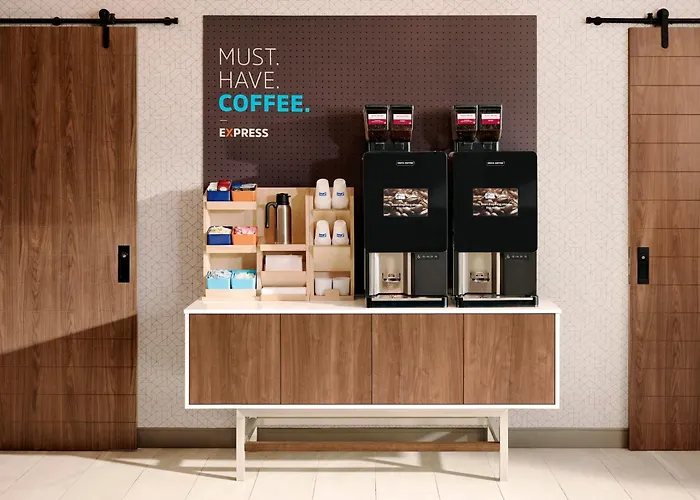 Waterpark hotel: Holiday Inn Express - Williamsburg Busch Gardens Area By Ihg